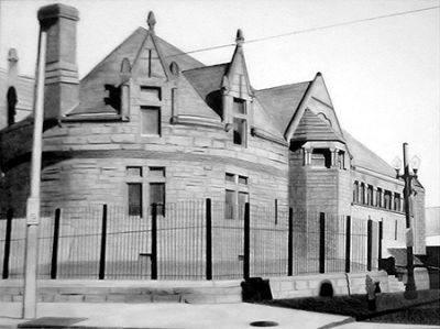 Historical Museum at Lee Circle (New Orleans, LA)